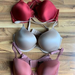 Lot of 4 (36DD bras)